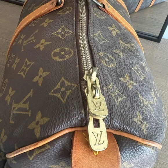 Louis Vuitton Keepall 45 - Picture 8 of 16